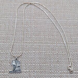 20 Inch Sterling Silver District of Columbia Pendant Necklace A5367